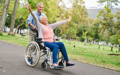Préserver l’autonomie des seniors grâce aux innovations médicales et politiques